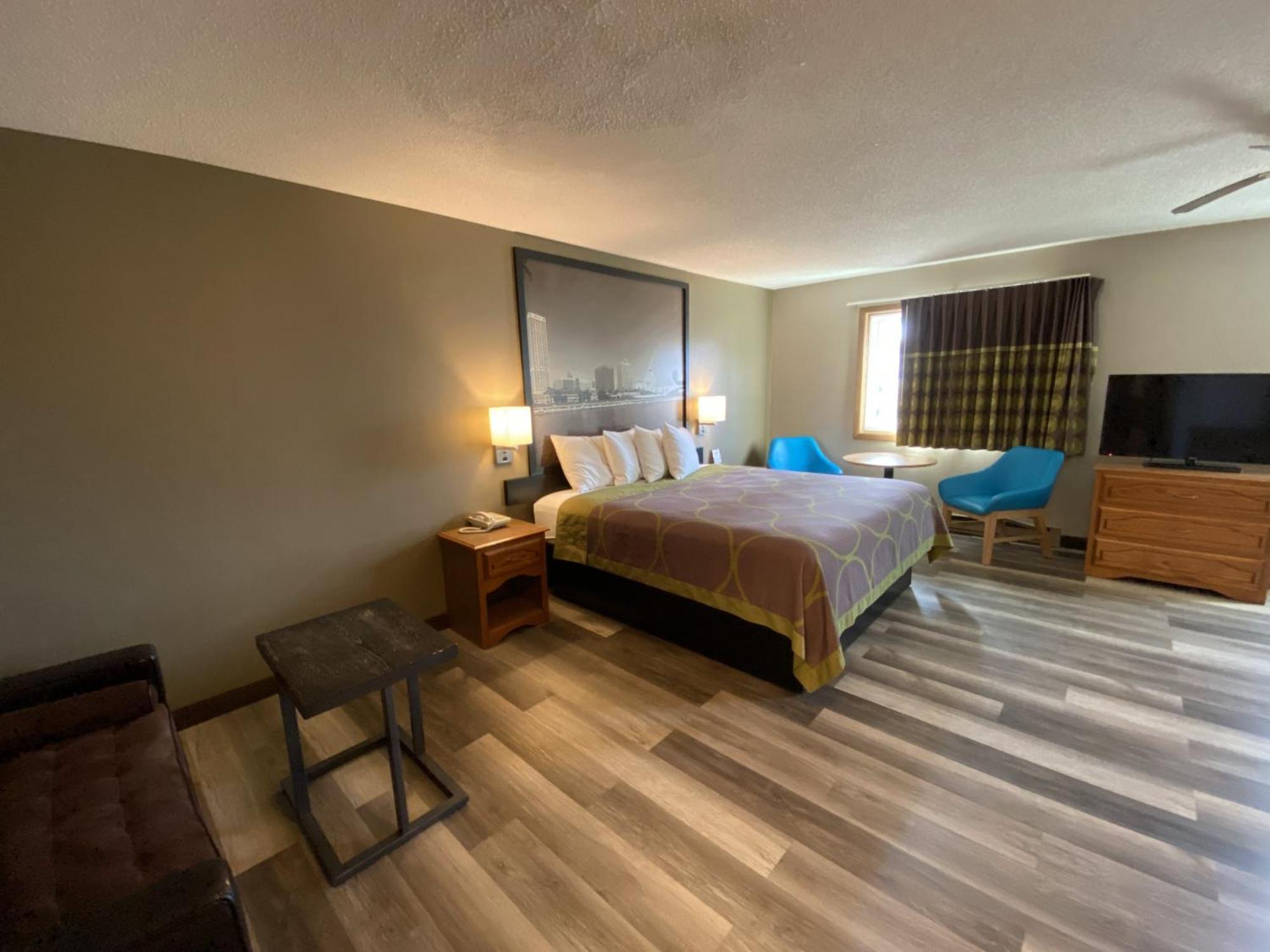 Super 8 By Wyndham Green Bay Near Stadium Bagian luar foto